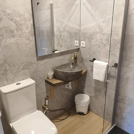 A Lubre 3* פיניסטרה